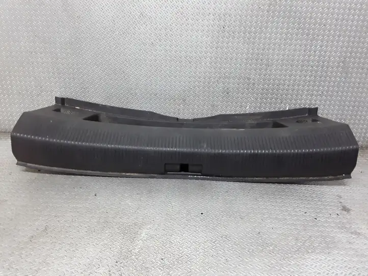 Volkswagen Jetta V (2005 - 2010) 1K5863485 Отделка порога багажника — фото 4