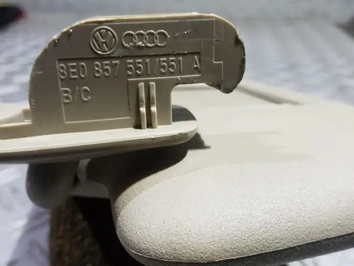 Audi A4 S4 B7 8E 8H (2004 - 2009) 8E0857551 Солнцезащитный козырек — фото 2