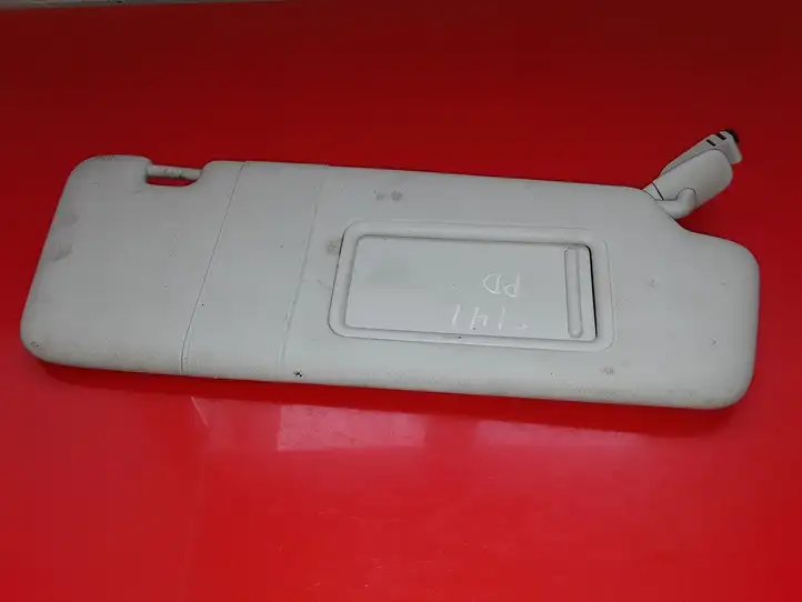 Audi A5 8T 8F (2007 - 2011) 8K0857552 Солнцезащитный козырек — фото 1