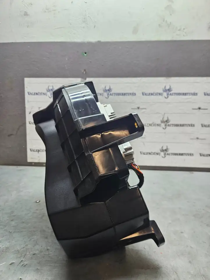 Porsche Cayenne (92A) (2011 - 2017)  7P5035481H Громкоговоритель низкой частоты