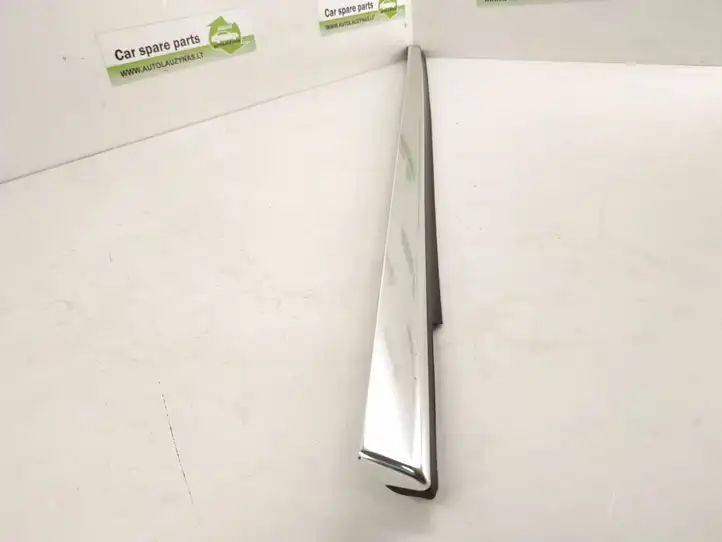 Mercedes-Benz E W212 (2009 - 2016)  DALISID1326 Отделка стекла передней двери