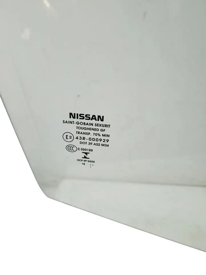 Nissan Qashqai (2017 - 2020) E243R000929 Стекло передней двери — фото 4