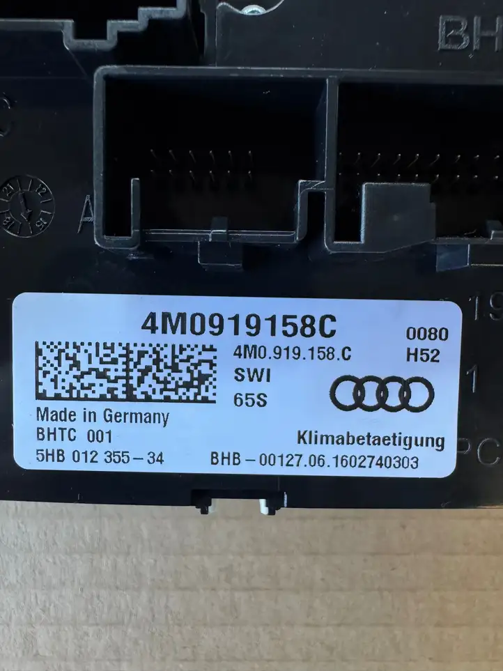 Audi SQ7 (2016 - ) 4M0919158C Блок управления климат-контролем — фото 5