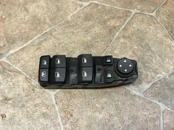 BMW 7 F01 (2008 - 2016) 9241918 Блок кнопок стеклоподъемников — фото 5