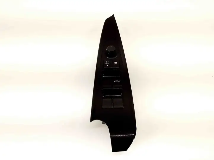 Mazda 2 (2014 - 2019) DH8T66350 Кнопка стеклоподъемников — фото 1