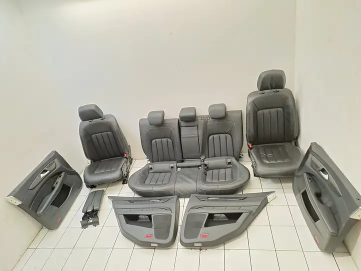 Mercedes-Benz CLS C218,X218 (2011 - 2017) 2128603502 Комплект салона — фото 19