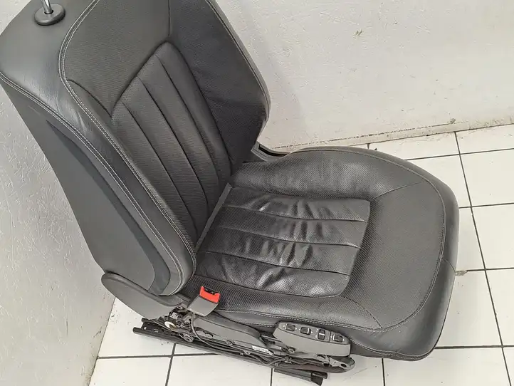 Mercedes-Benz CLS C218,X218 (2011 - 2017) 2128603502 Комплект салона — фото 38