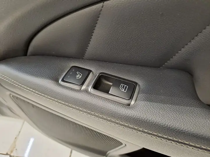 Mercedes-Benz CLS C218,X218 (2011 - 2017) 2128603502 Комплект салона — фото 71