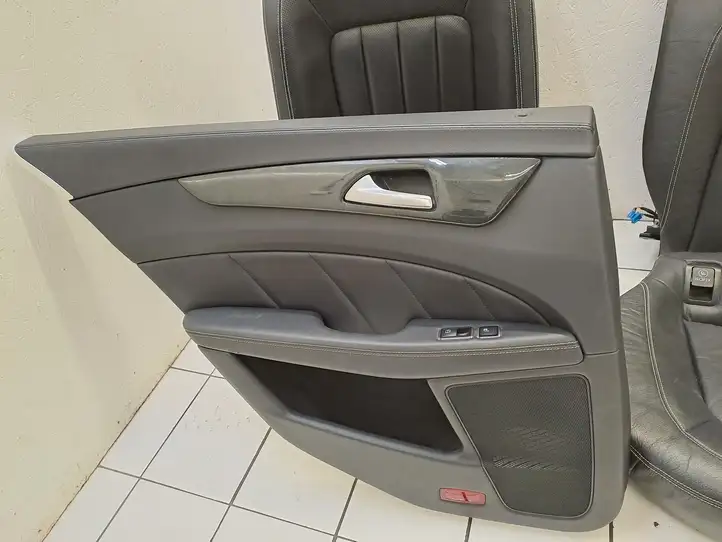 Mercedes-Benz CLS C218,X218 (2011 - 2017) 2128603502 Комплект салона — фото 72