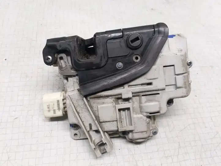 Audi A4 S4 B7 8E 8H (2004 - 2009) 8E0839015AA Замок задней двери — фото 2