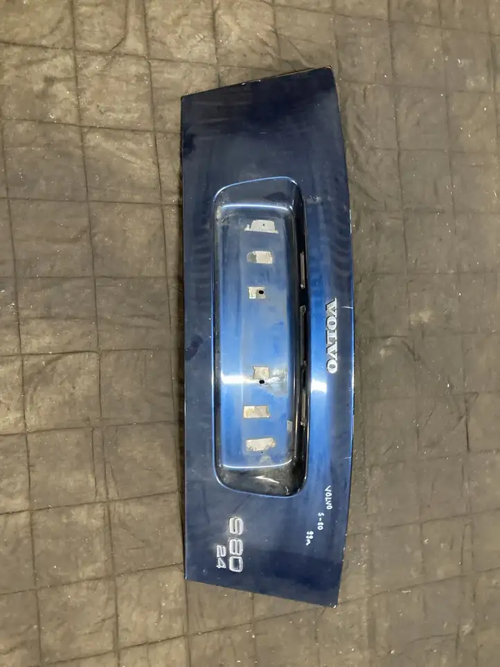 Volvo S80 (1998 - 2004) 9178167 Подсветка номера — фото 1