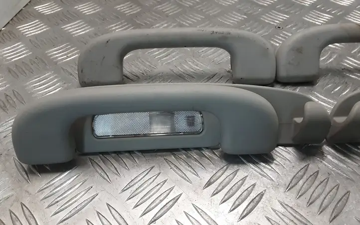 Mercedes-Benz ML W164 (2005 - 2011) A1648100654 Потолочная ручка задняя — фото 2