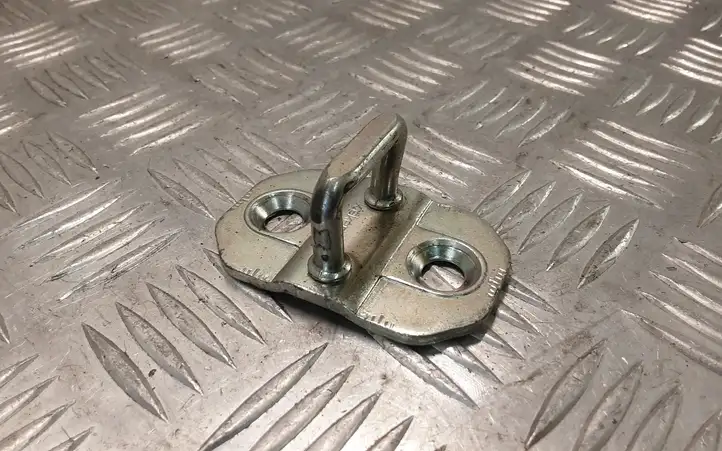 Mercedes-Benz ML W164 (2005 - 2011)   Петля замка передней двери