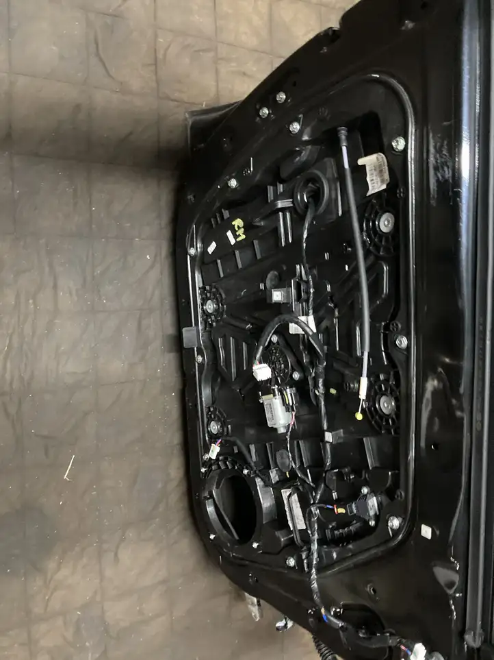 Kia Sportage (2014 - 2016) Дверь — фото 6