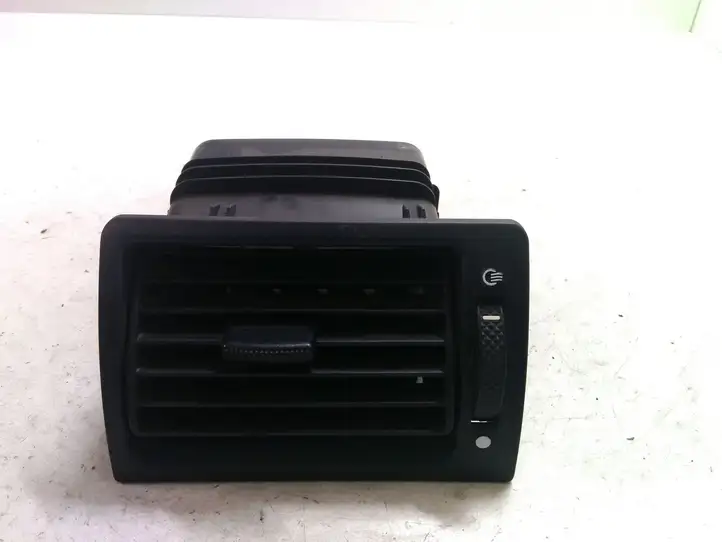 Ford Mondeo Mk III (2000 - 2007) 1S7HA018B09ACW Боковой воздушный дефлектор — фото 1
