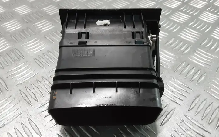 Ford Mondeo Mk III (2000 - 2007) 1S7HA018B09ACW Боковой воздушный дефлектор — фото 3