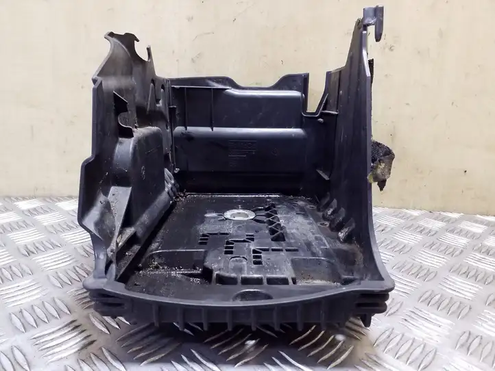 Volvo S60 (2010 - 2013) 31299569 Площадка аккумулятора — фото 6