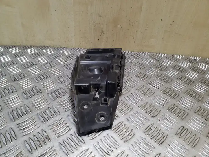 Peugeot 508 (2010 - 2014)  9688157680  Держатель заднего бампера (кронштейн)