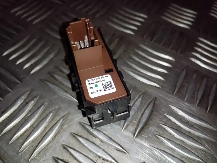 Peugeot 508 (2010 - 2014)  96661588ZD Включатель сигнализации