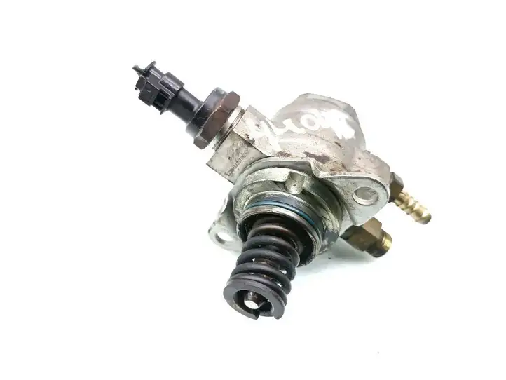 Skoda Fabia Mk2 (5J) (2007 - 2014) 03C127026J Топливный насос — фото 1