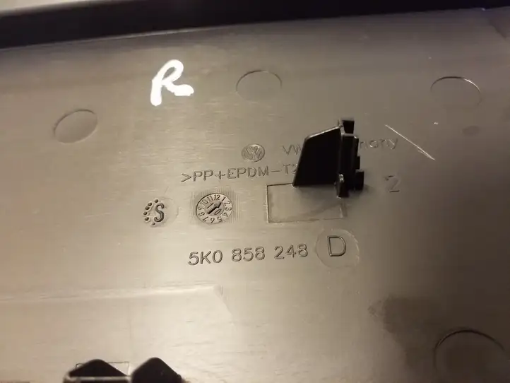 Volkswagen Golf VI (2009 - 2013)  5K0858248D Отделочный щит панели (боковой)