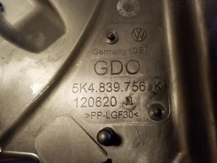 Volkswagen Golf VI (2009 - 2013) 5K4839730G Механический стеклоподъемник задней двери — фото 3
