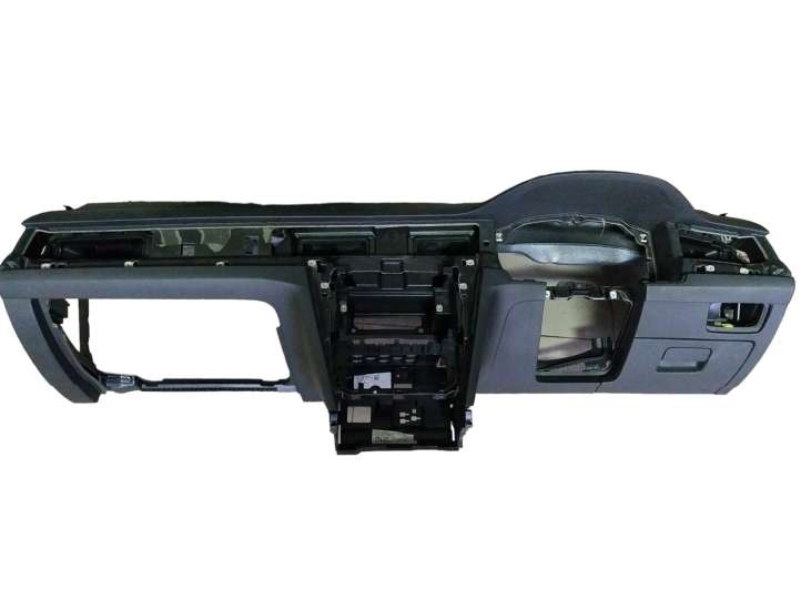 1517408691 Volkswagen PASSAT B8 Panelė