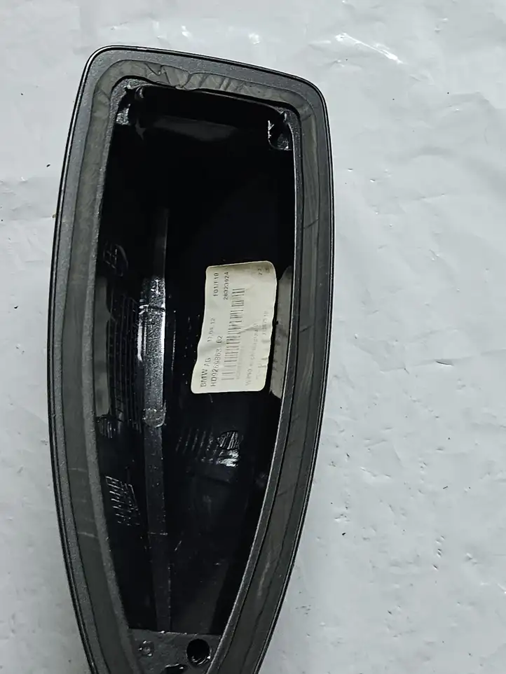BMW 7 F01 (2008 - 2016) 9269863 Крышка GPS-антенны — фото 4