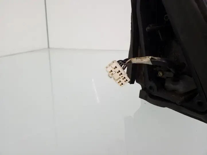 Kia Carnival (2002 - 2006)   Зеркало боковое с электрическим приводом