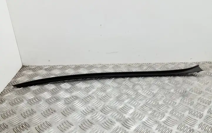 Audi Q5 SQ5 (2008 - 2012) 8R0854327A Накладка стоек лобового стекла — фото 1