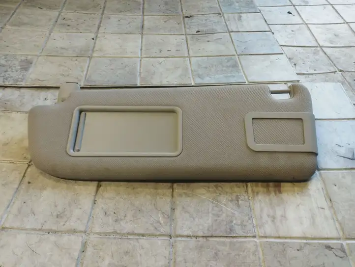 Audi A6 S6 C6 4F (2004 - 2008) 4F0857551K Солнцезащитный козырек — фото 1