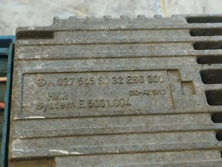 Mercedes-Benz A W168 (1997 - 2004) A0275456032 Реле вентилятора охлаждения — фото 2