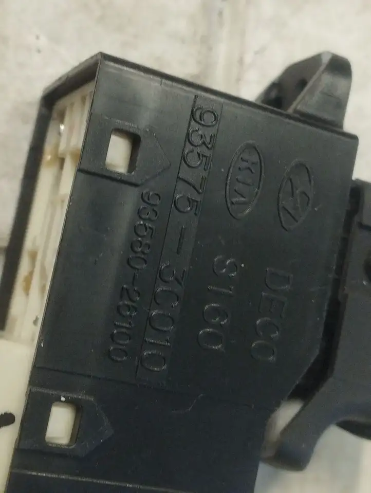 Hyundai Santa Fe (2000 - 2005) 935753C010 Кнопка стеклоподъемников — фото 6