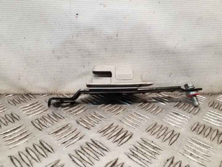 Nissan Juke I F15 (2010 - 2018) 63020B Регулятор ремня безопасности — фото 3