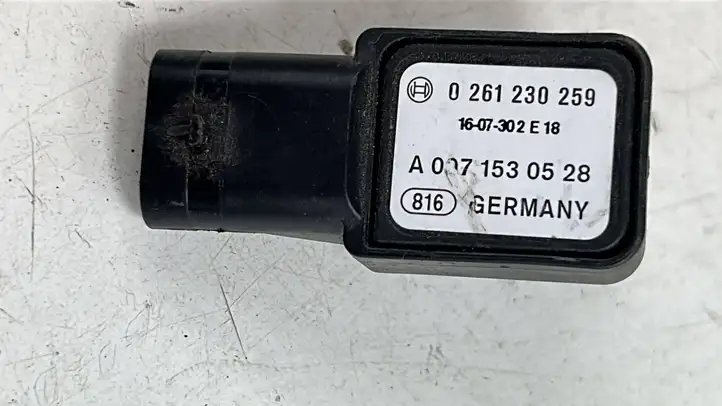 Mercedes-Benz GLE W166/C292 (2015 - 2019) A0071530528 Прочие датчики — фото 4
