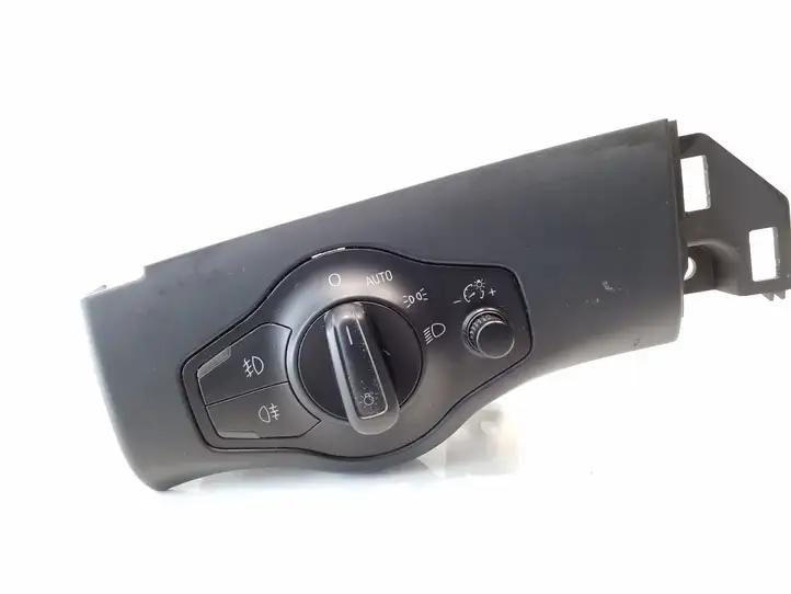 Audi A4 S4 B8 8K (2007 - 2011) 8K0941531C Включатель фонарей — фото 1