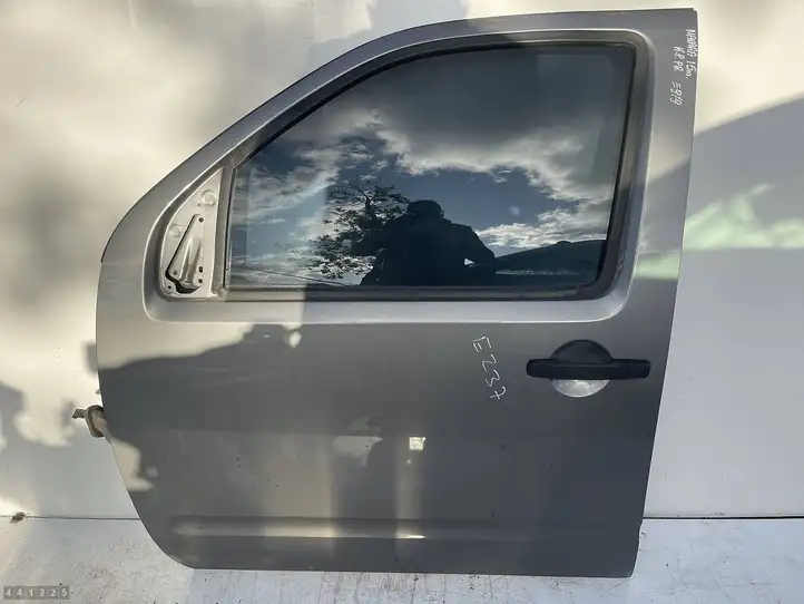 Nissan Navara D23 (2015 - ) Дверь — фото 1