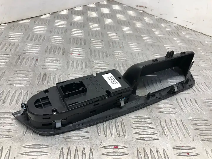 BMW X6 E71 (2008 - 2014) 9122120 Кнопка стеклоподъемников — фото 5