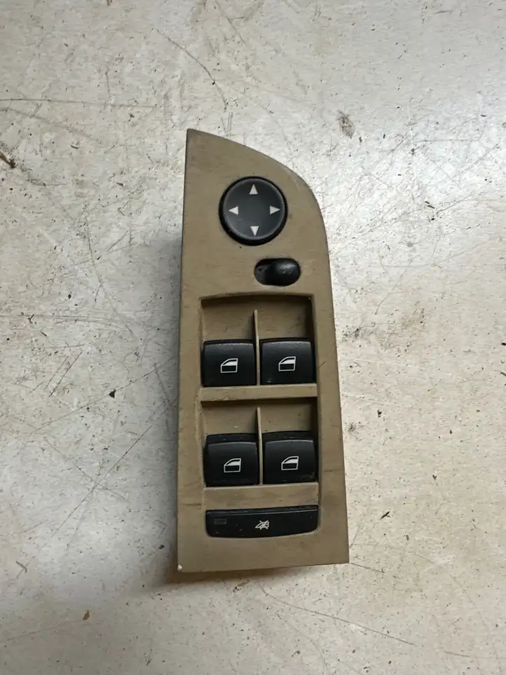 BMW 3 E90 E91 (2005 - 2012) 6948625 Кнопка стеклоподъемников — фото 1
