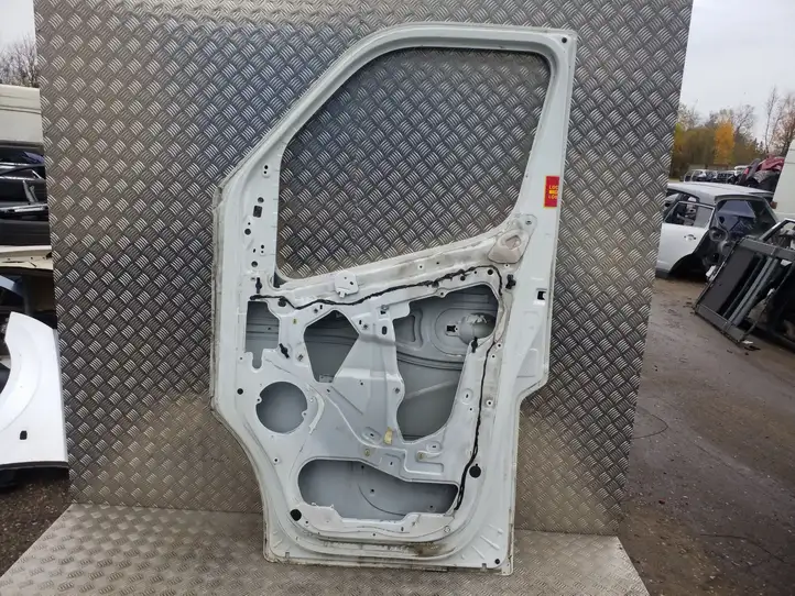 Nissan NV400 (2012 - 2020) Дверь — фото 4