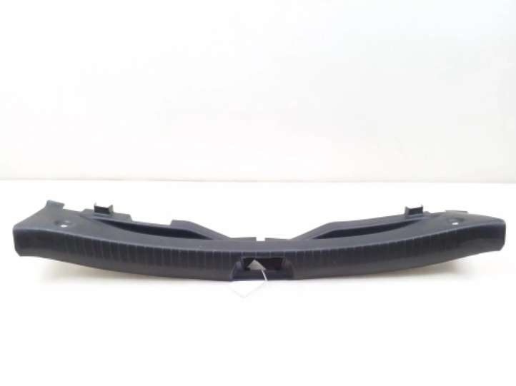 Nissan Qashqai (2010 - 2013)  84992JD000 Отделка порога багажника
