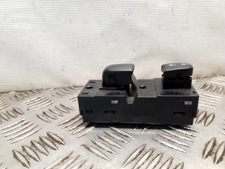 Nissan Juke I F15 (2010 - 2018) 254111KA0A Блок кнопок стеклоподъемников — фото 3