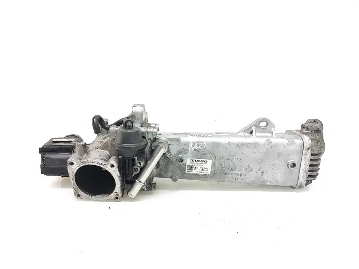 Volvo V60 (2013 - 2018) 31422235 Охладитель клапана EGR — фото 5