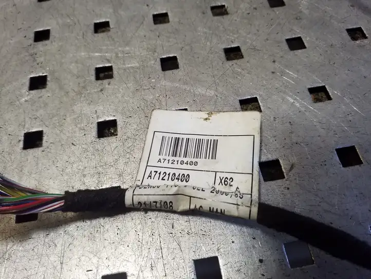 Nissan NV400 (2012 - 2020) A71210400 Прочая электропроводка — фото 2