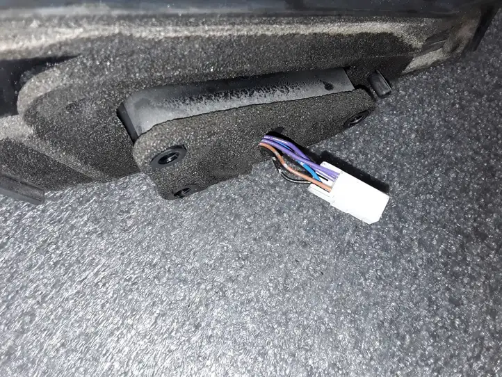 Mazda 5 (2005 - 2010) 022284 Боковое зеркало с электроприводом — фото 3