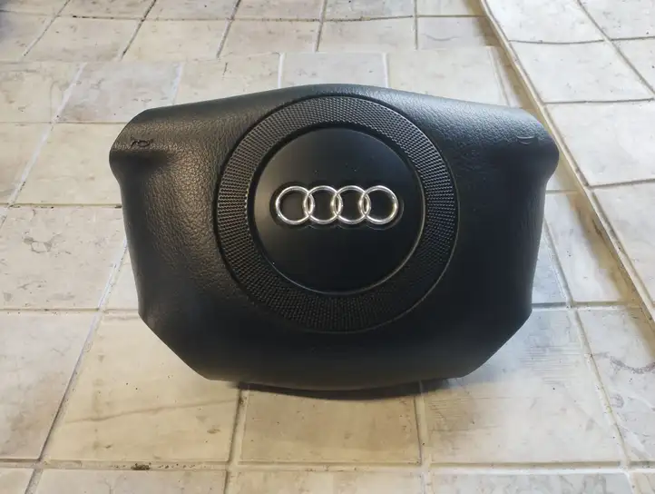 Audi A6 S6 C5 4B (1997 - 2001) 4B0880201AH Подушка безопасности руля — фото 1