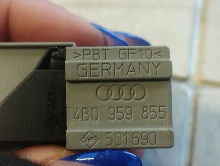 Audi A6 S6 C5 4B (1997 - 2001) 3B0959855 Кнопка стеклоподъемников — фото 2