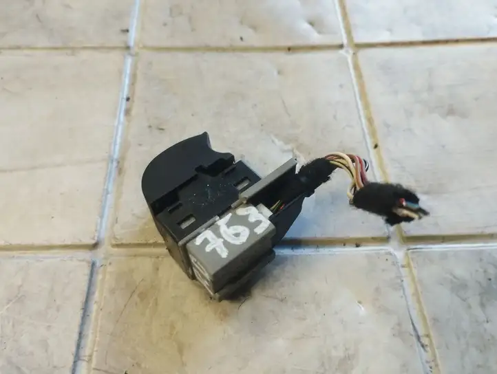 Audi A6 S6 C5 4B (1997 - 2001) 4B0959855 Кнопка стеклоподъемников — фото 3