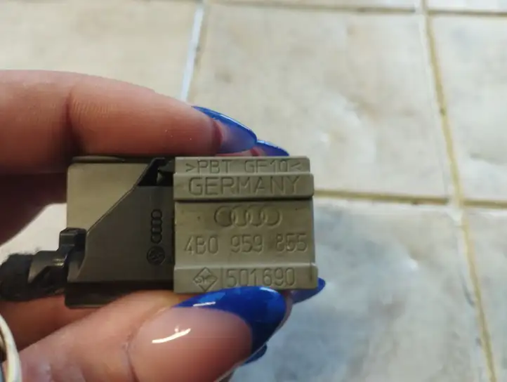 Audi A6 S6 C5 4B (1997 - 2001) 4B0959855 Кнопка стеклоподъемников — фото 4