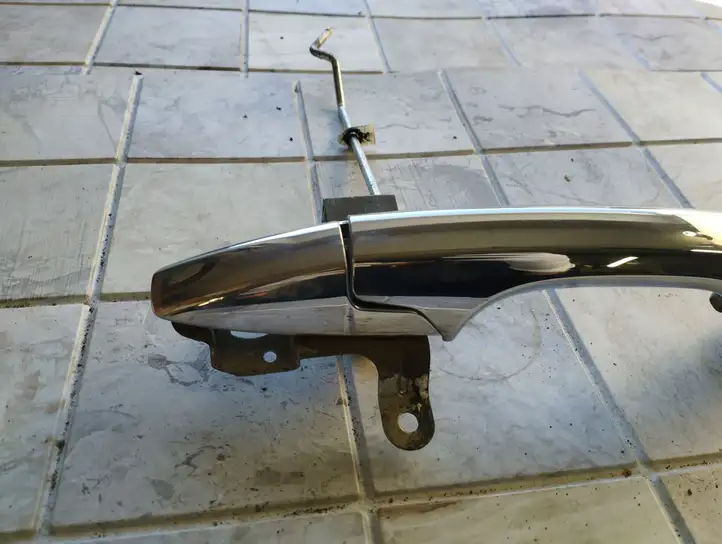 Honda CR-V (2006 - 2009)   Наружная ручка